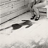 Francesca Woodman: Untitled; Providence, Rhode Island, 1976/1999; Schwarz-Weiß-Silbergelatineabzug auf Barytpapier; 14 × 14,4 cm / 25,2 × 20,2 cm; © Courtesy George and Betty Woodman, New York / SAMMLUNG VERBUND, Wien